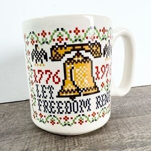 Vintage Bicentennial Coffee Mug Let Freedom Ring Liberty‎ Bell cross stitch